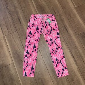 Lilly Pulitzer Flamingo Kelly skinny pants. NWT